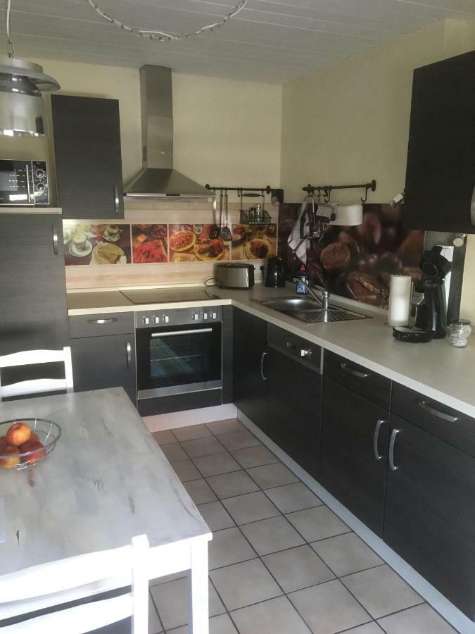 Kleine Auszeit Apartamento Neunkirchen  Exterior foto